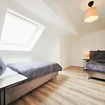 Adora Apartmán Hilden